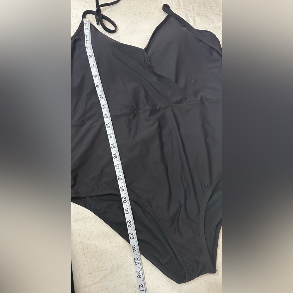 Apt. 9 Women's Black One Piece Swimsuit 🌴☀️ - Picture 7 of 11